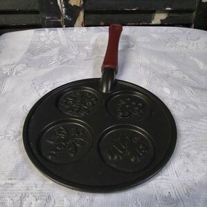 Nordic Ware Mini Pancake griddle Pan butterfly, dragonfly, ladybug, caterpillar
